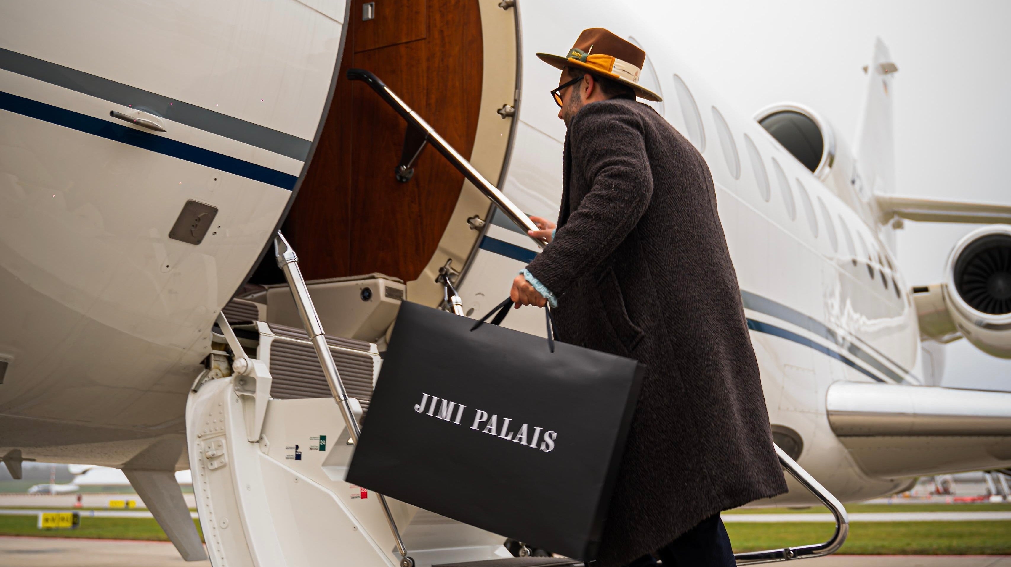 JIMI PALAIS - Kunden auf der ganzen welt