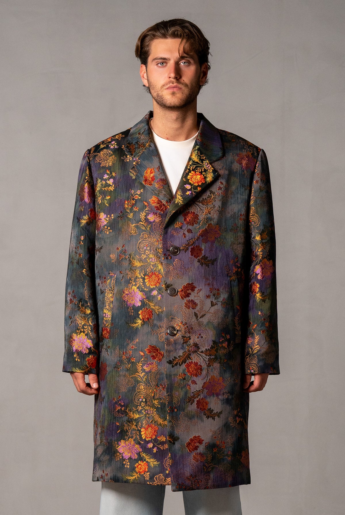 Herren Mantel mit japanischem Blumen-Jacquard – Blumenmuster, Vorderansicht