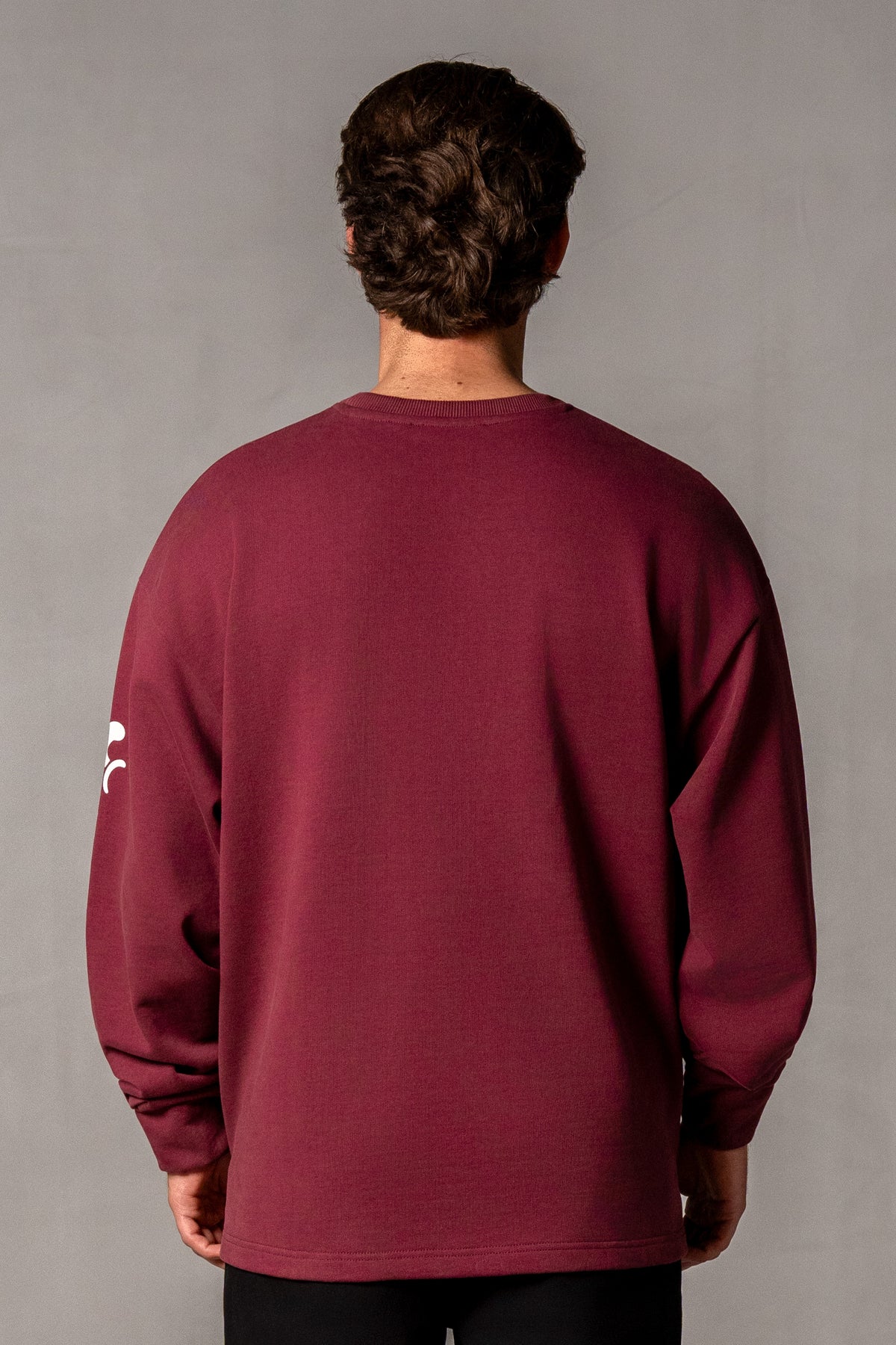Herren Sweatshirt mit JIMI PALAIS Love-Typografie – Bordeauxrot, Rückansicht
