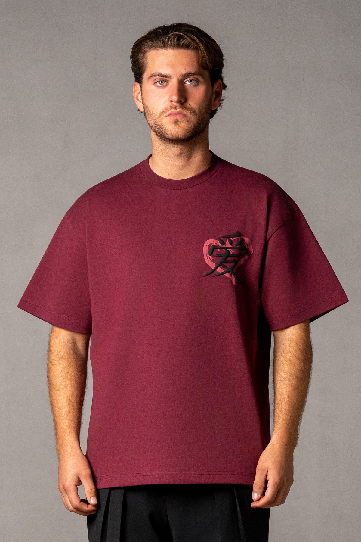 Herren T-Shirt Rot mit Japan-Herz – Rot, Vorderansicht
