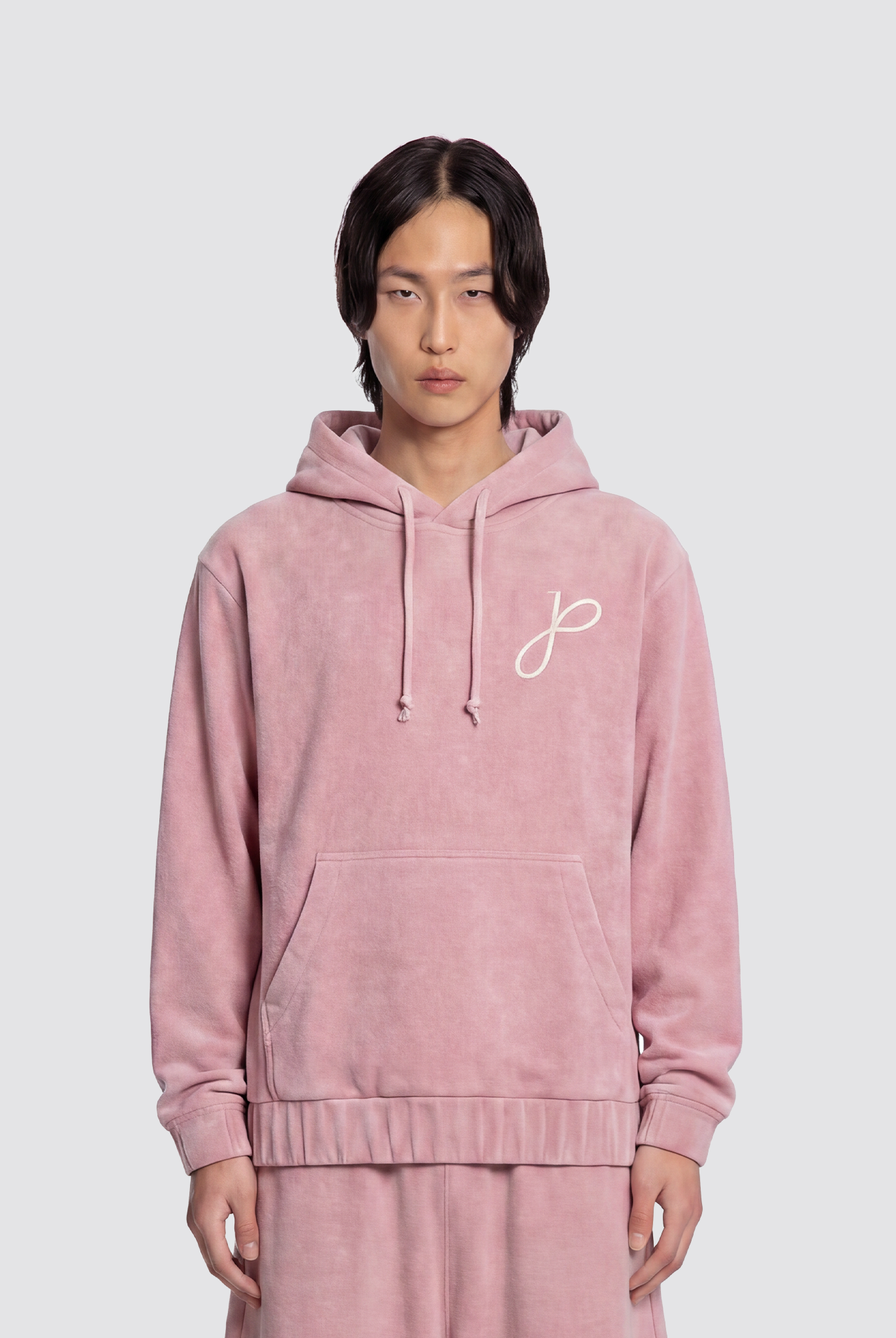 Hoodie mit J Monogramm vorne und großem Print auf der Rückseite