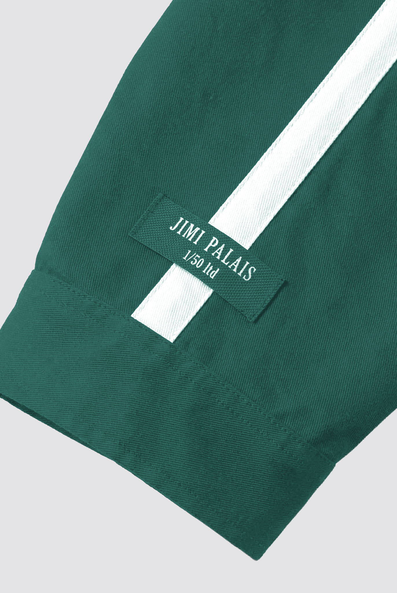 Hochwertige Stickerei „Jimi Palais“