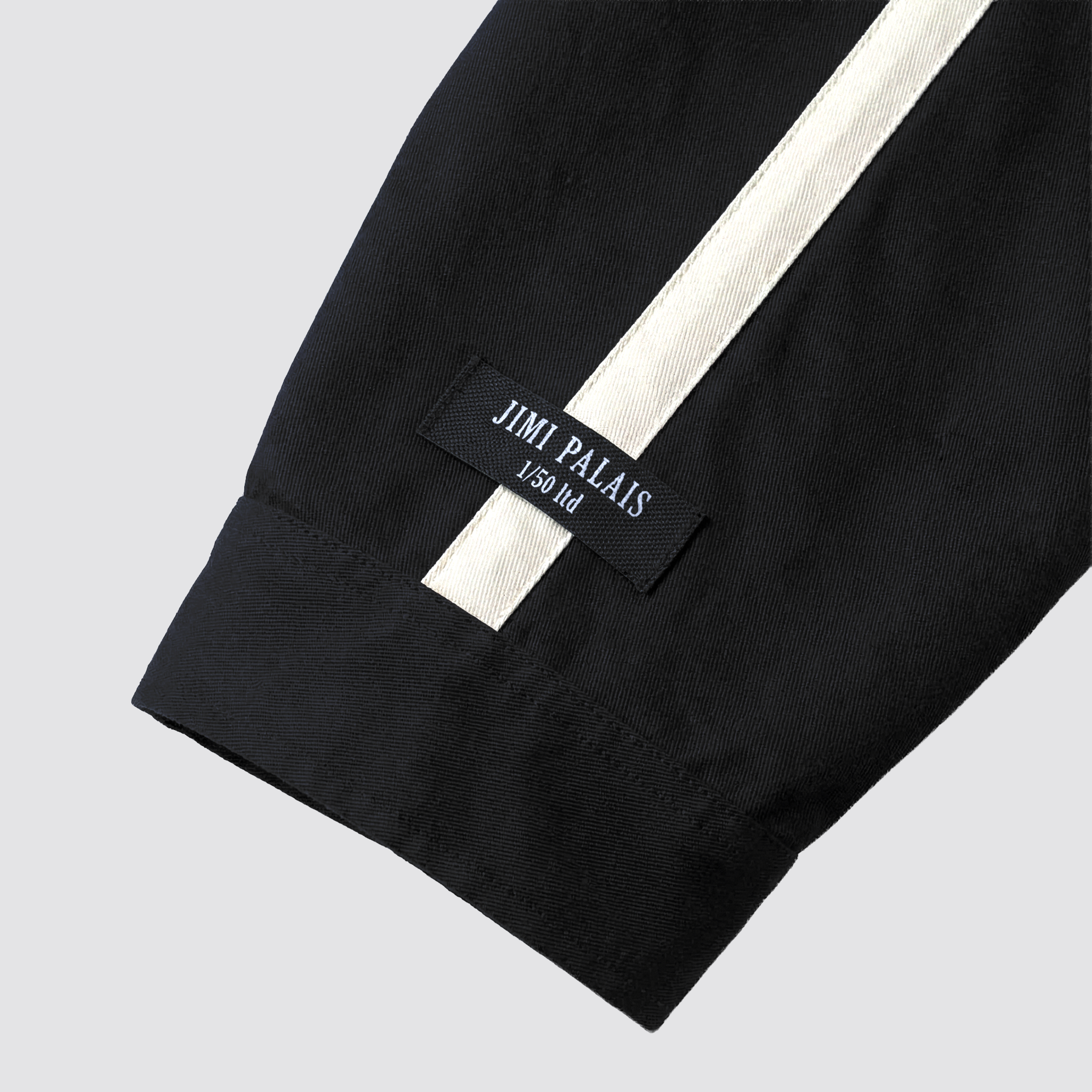 Hochwertige Stickerei „Jimi Palais“