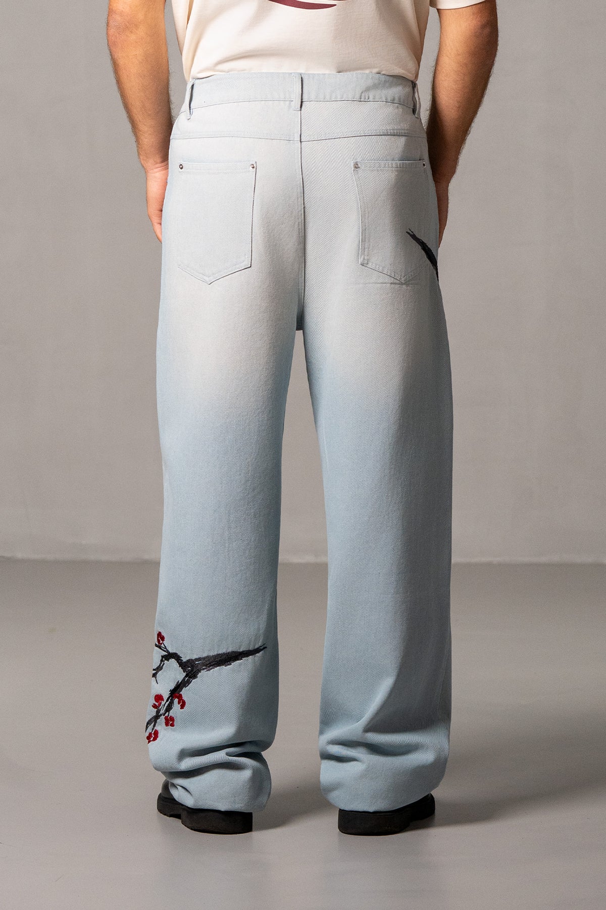 Herren Jeans Hellblau mit Japan Applikationen – Hellblau, Rückansicht