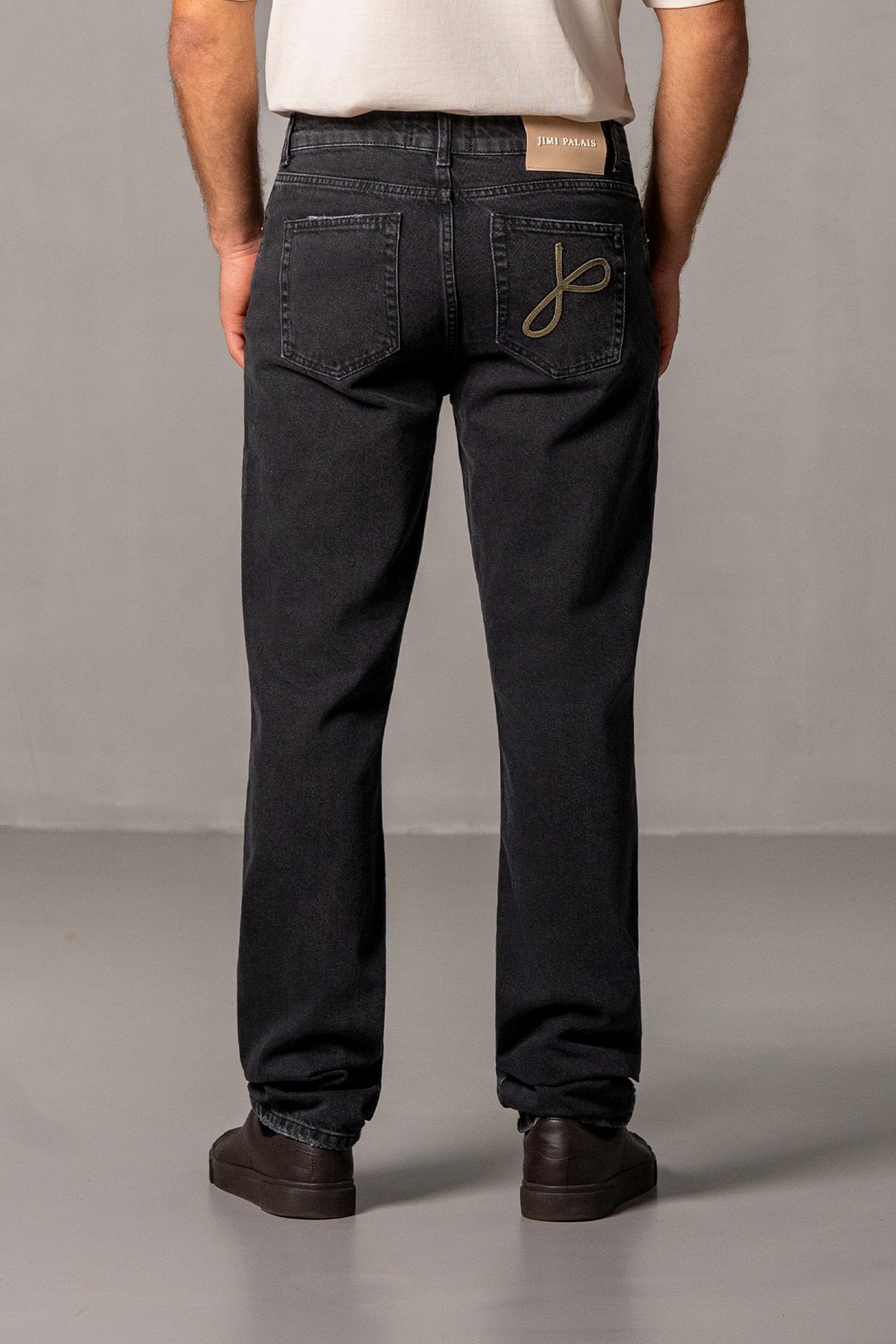 Herren Jeans Schwarz mit JIMI PALAIS Monogramm-Patches – Schwarz, Rückansicht