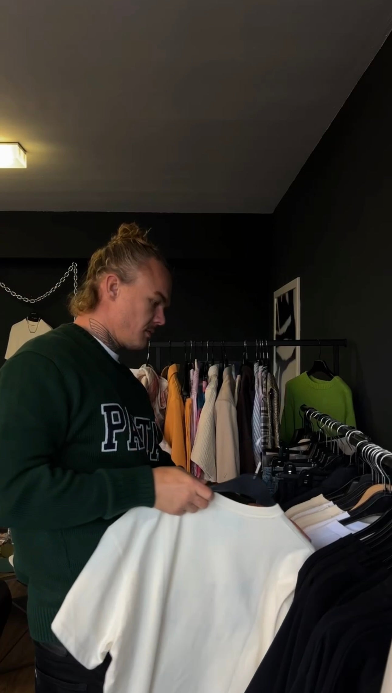 Rapper Estikay zu Gast im JIMI PALAIS Atelier – Exklusives Private Shopping