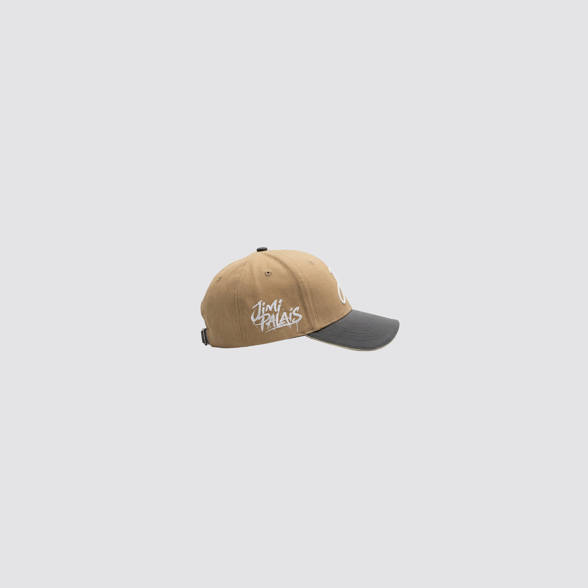 Beige Cap mit grauem Schirm und J Monogramm Stickerei