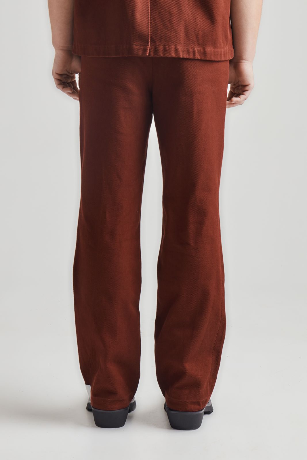 FLARED LOGO PANTS