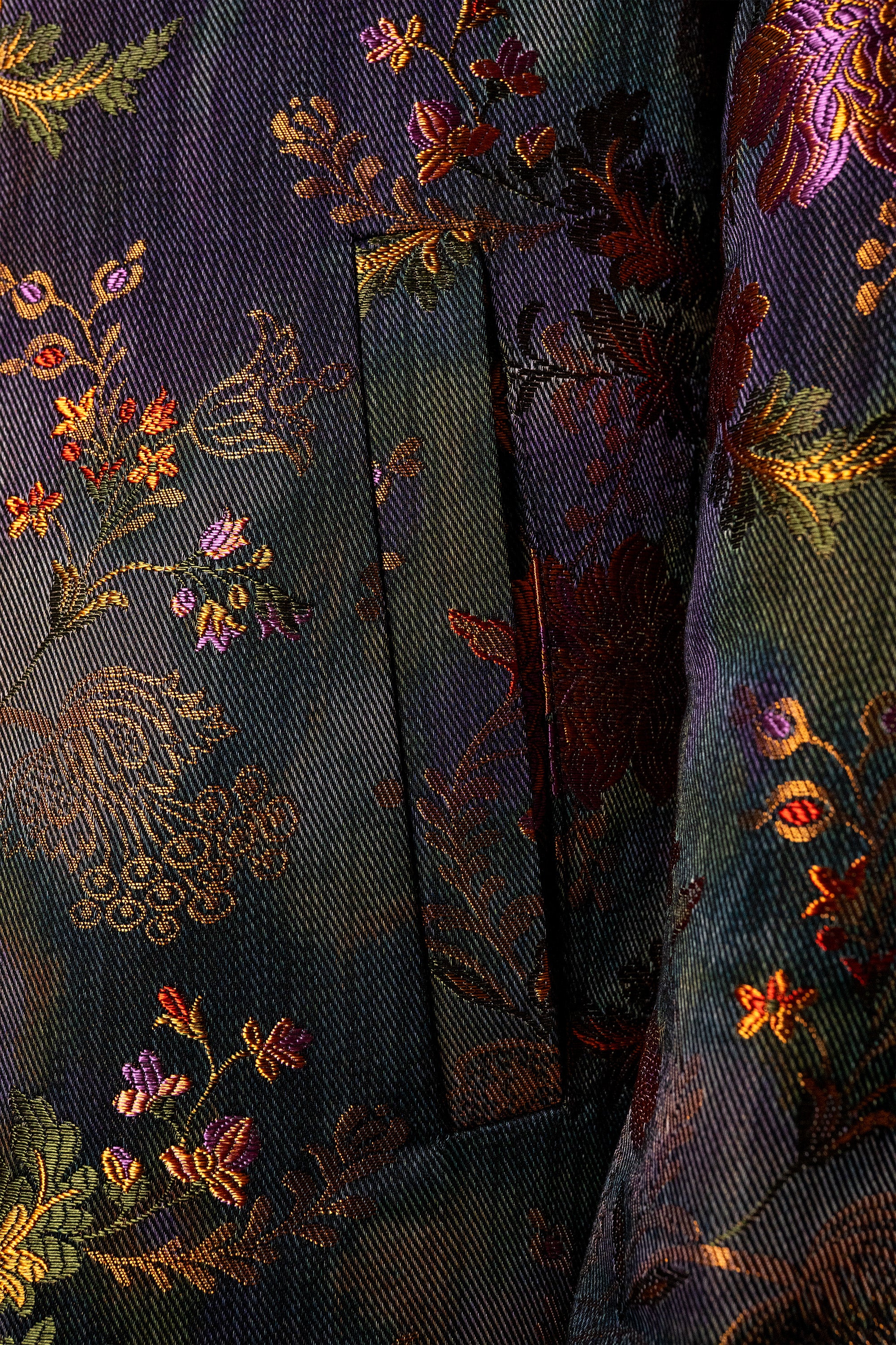 Herren Mantel mit japanischem Blumen-Jacquard – Blumenmuster, Detail