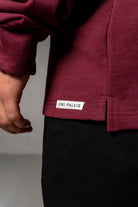 Herren Sweatshirt mit JIMI PALAIS Love-Typografie – Bordeauxrot, Detail