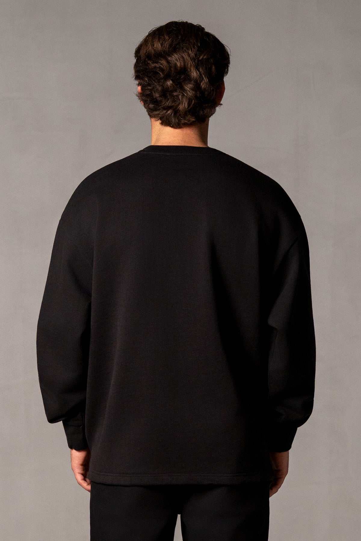 Herren Sweatshirt mit JIMI PALAIS Love-Typografie – Schwarz, Rückansicht