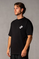 Herren T-Shirt mit JIMI PALAIS Monogramm – Schwarz, Seitenansicht