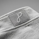 Sweater mit Reißverschluss und J Monogramm Stickerei