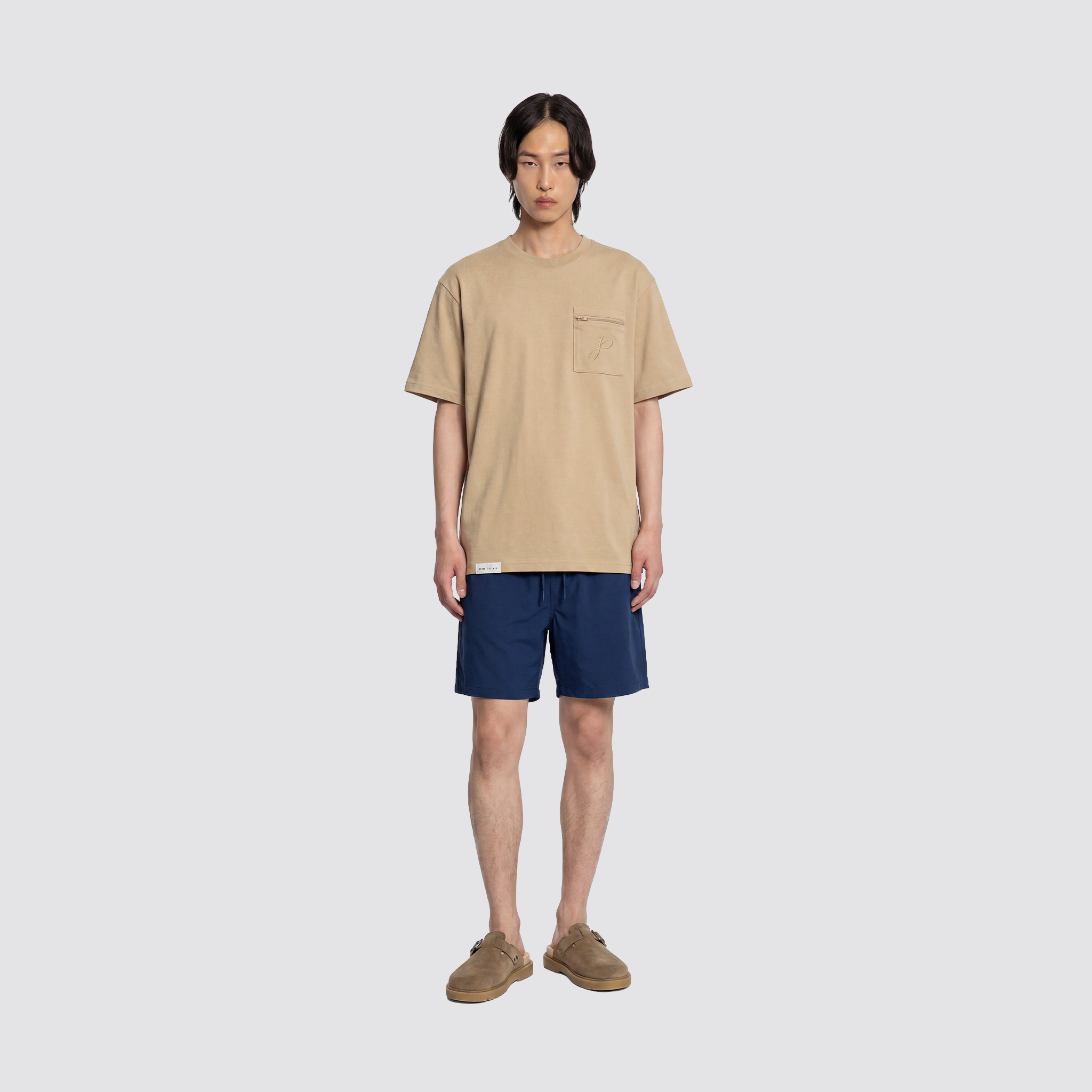 Badehose mit Kordelzug und Branding auf der Gesäßtasche