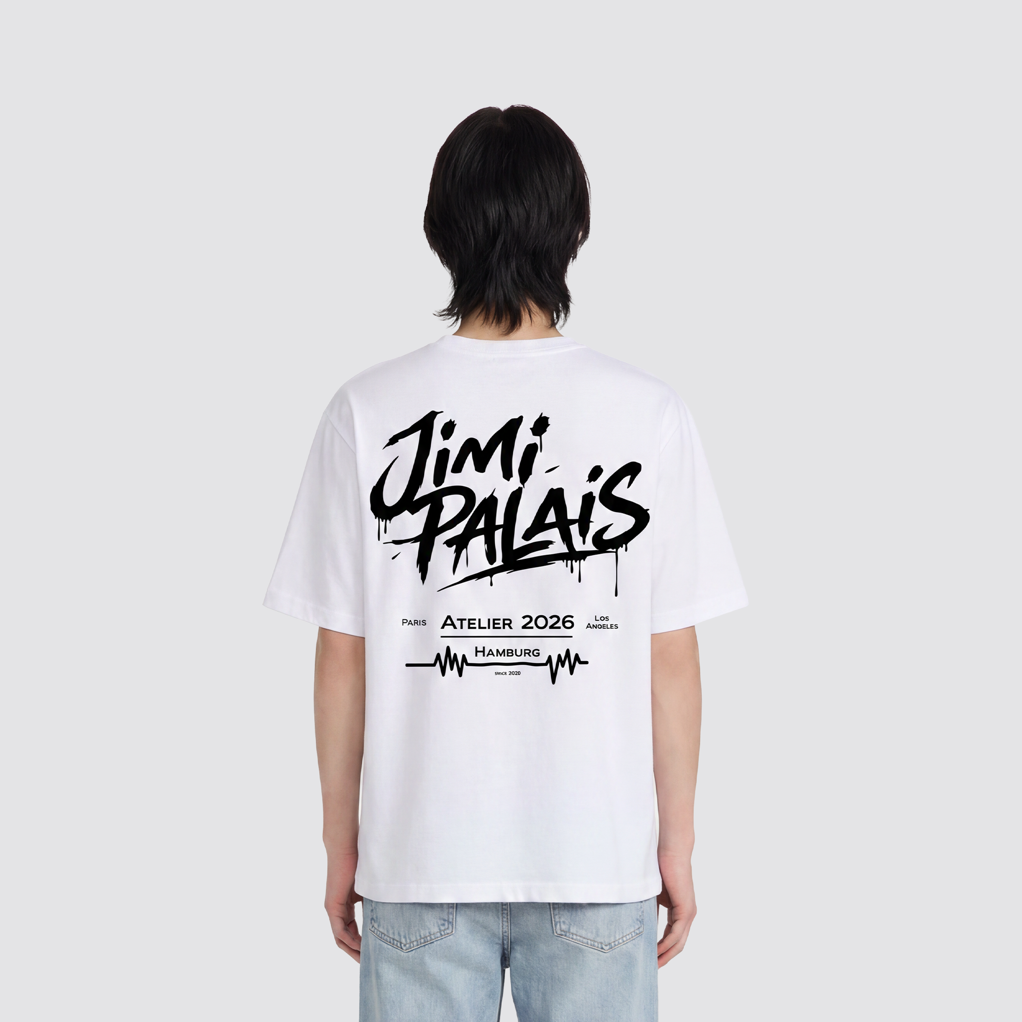 Oversized T Shirt mit kleinem Brustprint und Graffiti Rückenprint