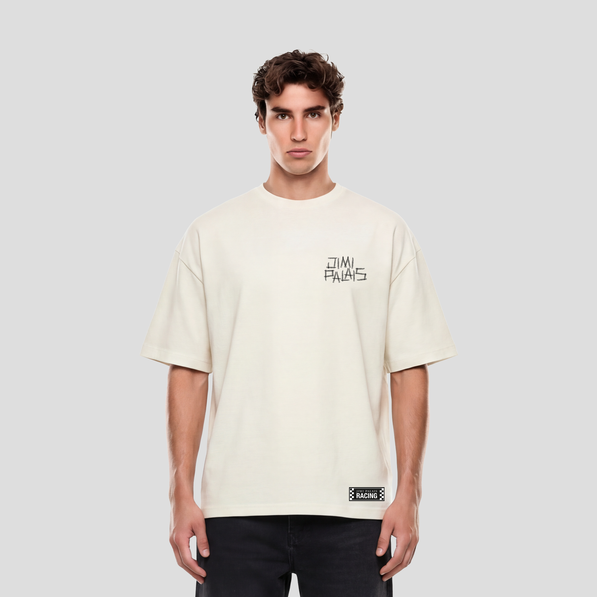 T-Shirt mit Reifenspuren-Backprint, JIMI PALAIS Textmotiv auf Rücken und Brust sowie Patch-Label auf der Vorderseite