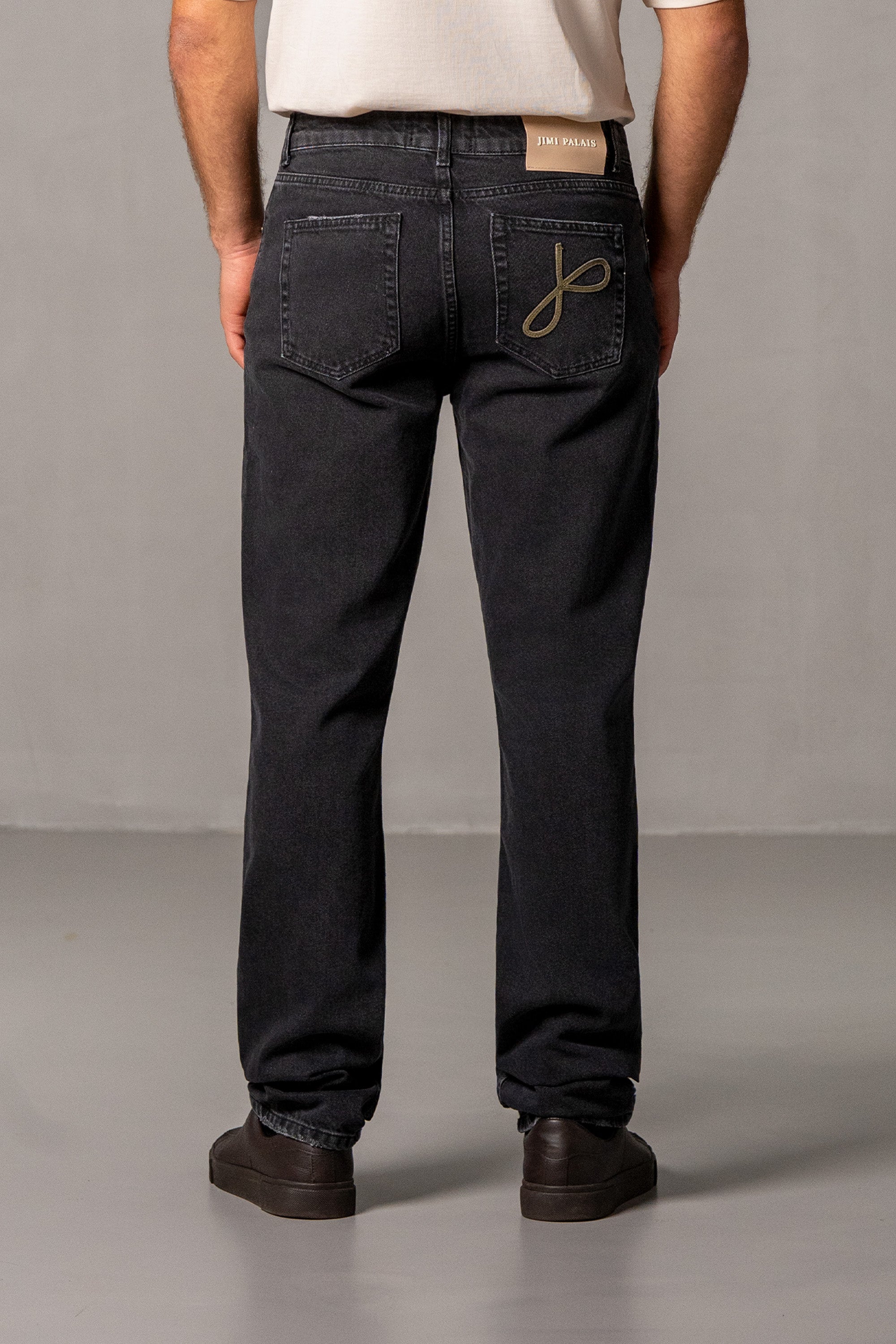 Herren Jeans Schwarz mit JIMI PALAIS Monogramm-Patches – Schwarz, Rückansicht